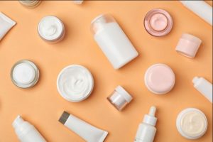 7 Cara Memilih Skincare Sesuai Jenis Kulit – Madana Central Cosmetics